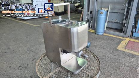 Prensa extratora de �leos vegetais de bancada semiautom�tica at� 18 kg por hora